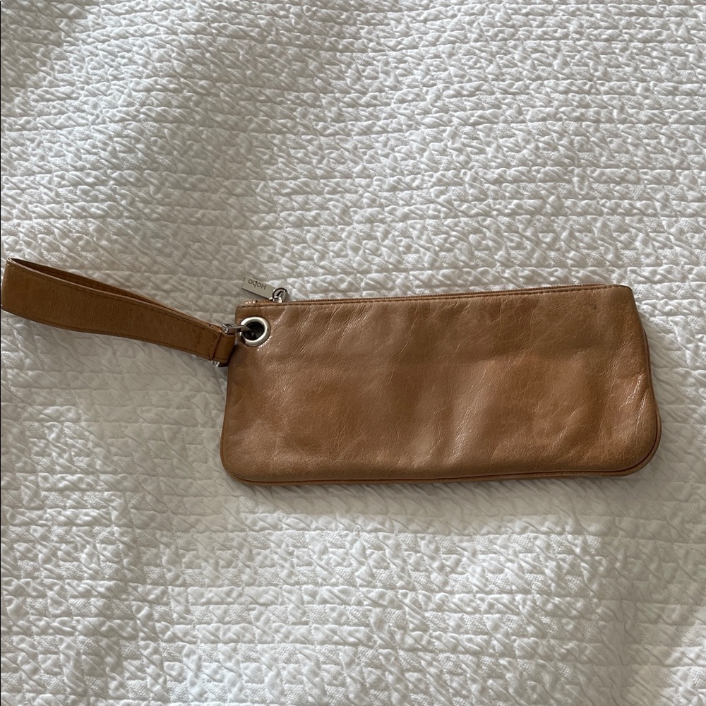 HOBO Tan Leather Wristlet with Silver Hardware